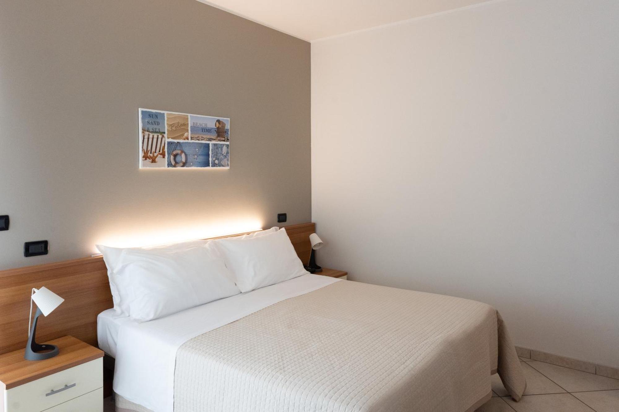 Hotel D'Atri Montesilvano Marina エクステリア 写真